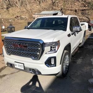 Meet your Posher, Cory